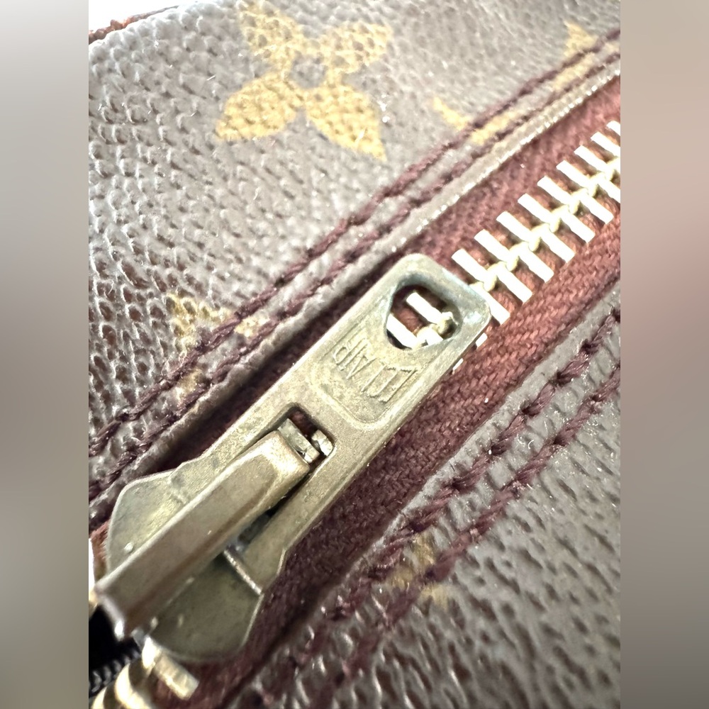 LOUIS VUITTON Vintage Monogram Nil-Style Crossbody Bag Very Good Vintage Cond - Picture 5 of 16